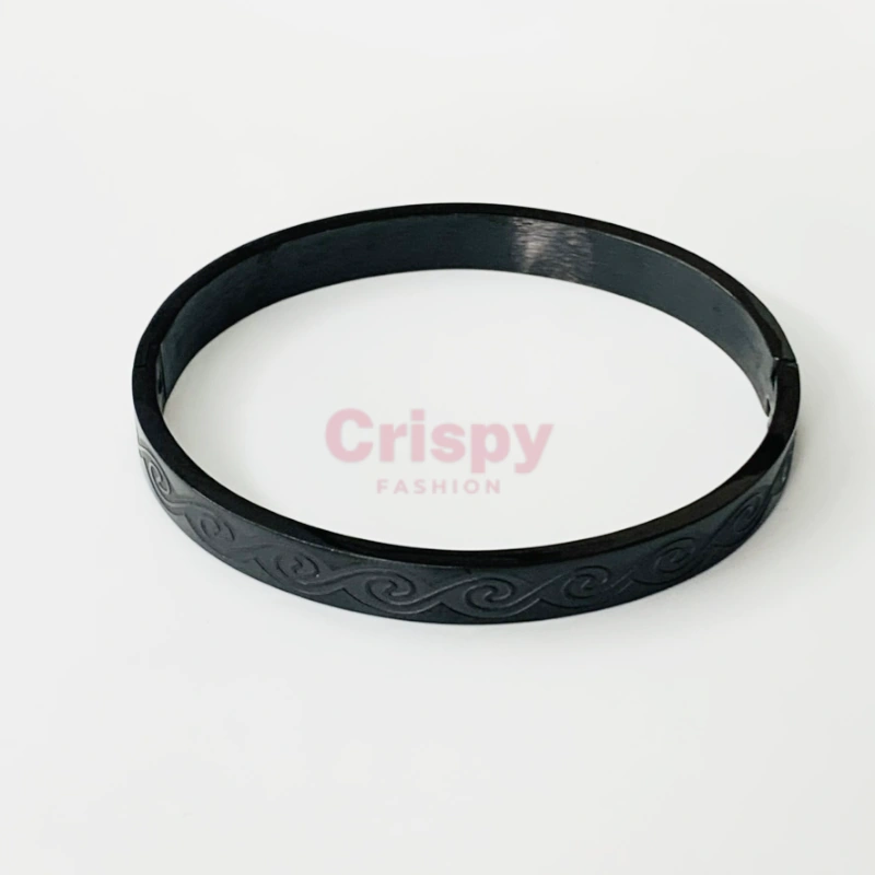 Men's Black Band Golden Polished Infinity Kada Bracelet