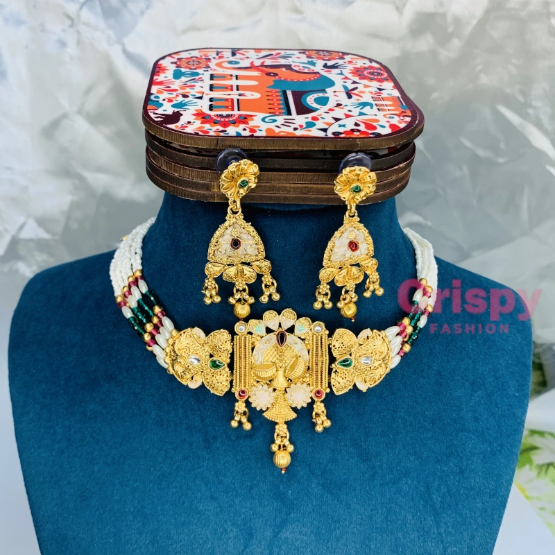 Golden Polished Pearl & Kundan Choker Set with Earrings