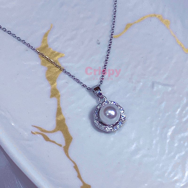 Elegant Pearl Halo Pendant Necklace