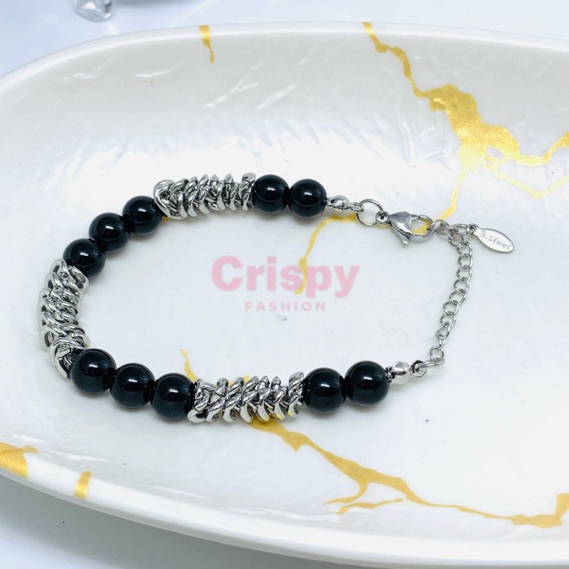 Black Stone Beaded Bracelet with Silver-Toned Chain Accents
